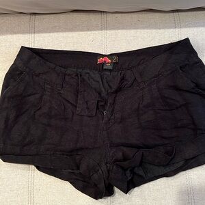 Black linen shorts size Medium